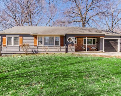 7334 Marty Street, Overland Park