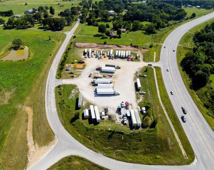 13268 S Highway 59, Gentry