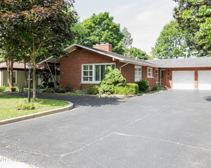 742 S Arlington Heights Road, Arlington Heights