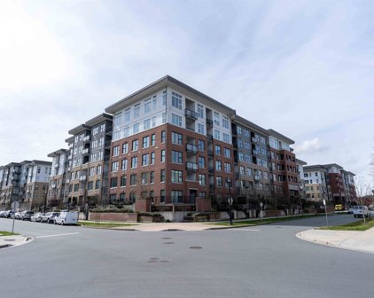 9388 Tomicki Avenue Unit 222, Richmond