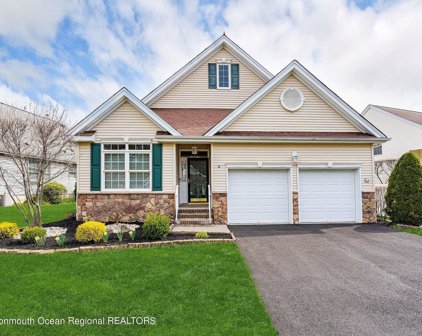 14 Elsworth Place, Holmdel