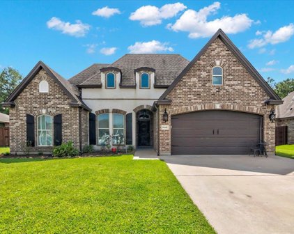 6645 Woodridge, Lumberton