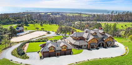 2088 Green Oaks, Pescadero