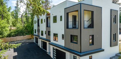 713 W 2ND Street, Whitefish