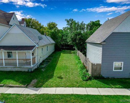 115 Auburn  Avenue, Buffalo City-140200