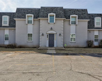 11317 N May Avenue Unit #D, Oklahoma City