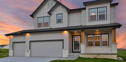 4410 S 215th Avenue, Elkhorn