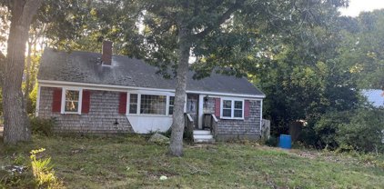 35 Mariner Rd, Dennis