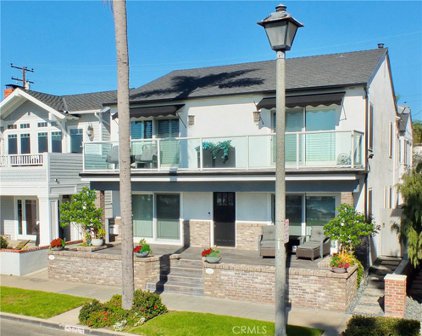 321 Bay Shore Avenue, Long Beach