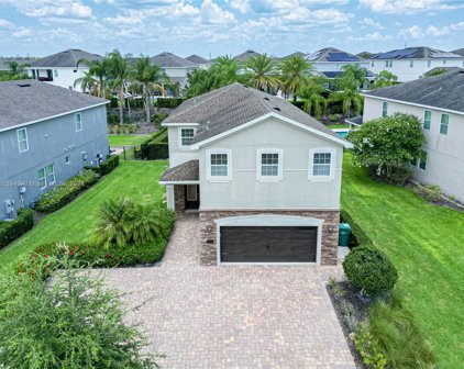 311 W Falls Drive, Kissimmee