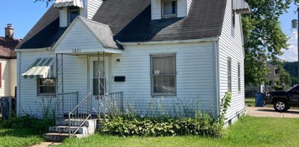 1821 Milburn Boulevard, Mishawaka