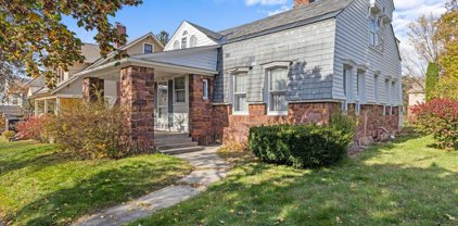 190 Loomis Street, Burlington