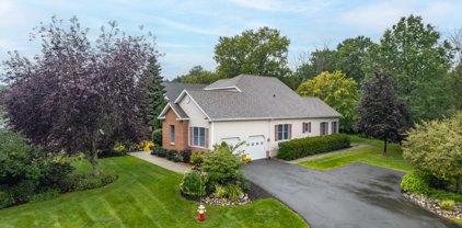 76 Cheshire Way, Loudonville