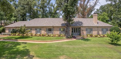 839 COLONIAL, Tyler