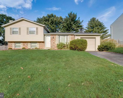 19516 Framingham Dr, Gaithersburg