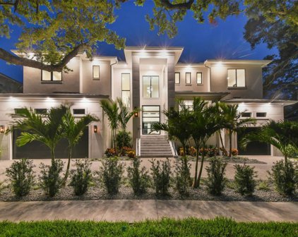 104 Ladoga Avenue, Tampa