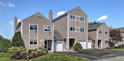 18 Palmer  Circle, Hopkinton