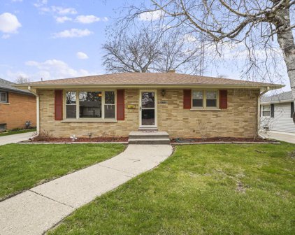 4718 Harding Road, Kenosha