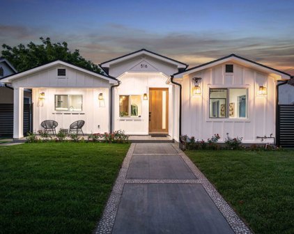 516 N Lincoln Street, Burbank