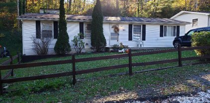113 Pine Cove Drive, Beckley