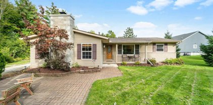 4290 State, Fort Gratiot Twp