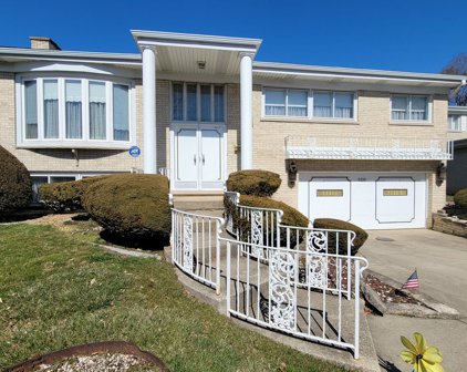 5320 Coyle Avenue, Skokie