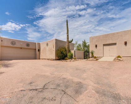 2015 N Via De Suenos, Tucson