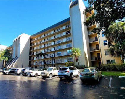 3300 W Rolling Hills Cir Unit #608, Davie