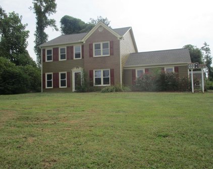 116 Natures Cove, Newnan