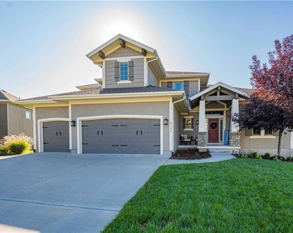 9745 Carbondale Street, Lenexa