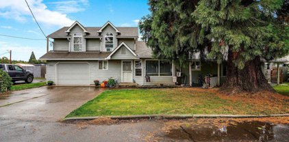 9312 Hallelujah Dr, Salem