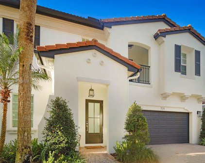 721 Bocce Ct, Palm Beach Gardens