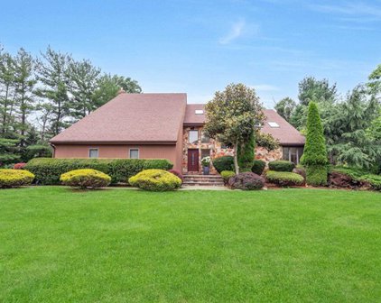 628 Old Mill Road, Franklin Lakes