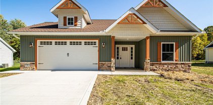 1745 Green Road, Madison
