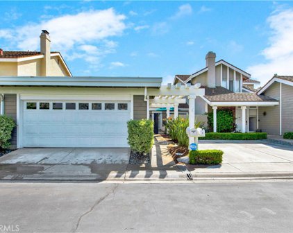 10 Woodpine Drive, Irvine