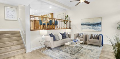 13206  Admiral Ave Unit H, Marina Del Rey