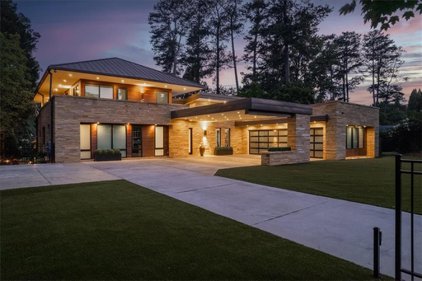 440 Cochran Nw Drive, Atlanta