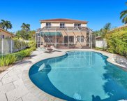 627 Willow Bend Rd, Weston image