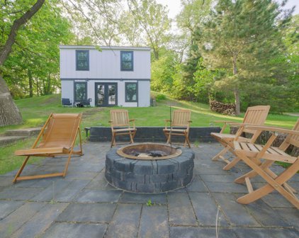 1611 Rosewood Lane SE, Alexandria