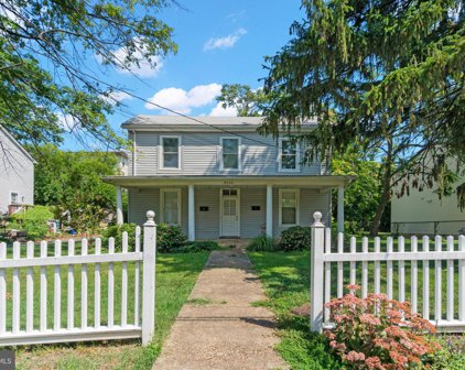 9204 Douglas St, Manassas