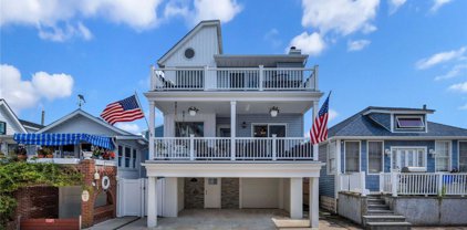 44 Vermont Street, Long Beach