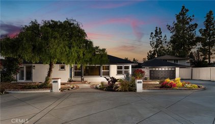 1372 Skyline Drive, North Tustin