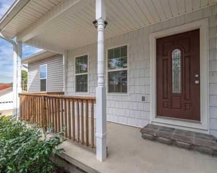 101 PARKLAND Road, Hot Springs