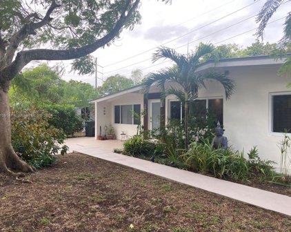 565 Nw 127th St, North Miami