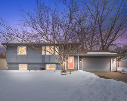 8514 Underwood Lane N, Maple Grove