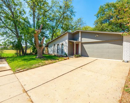 7228 Timber  Trail, Fort Worth
