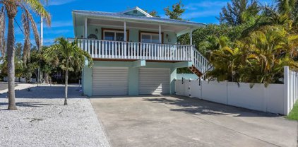 700 N Shore Drive, Anna Maria