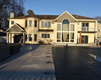 528 Patricia Drive, Coldwater
