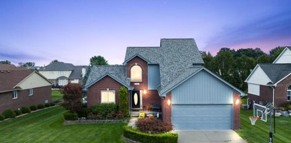 52414 Ford, Chesterfield Twp