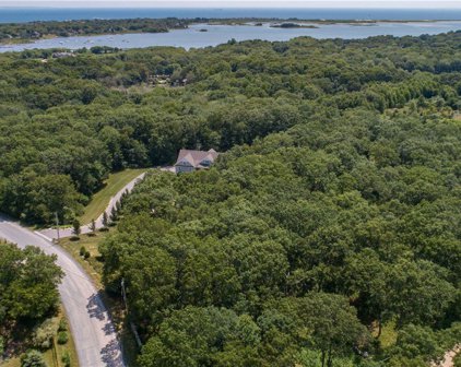 Sea View Drive, Charlestown